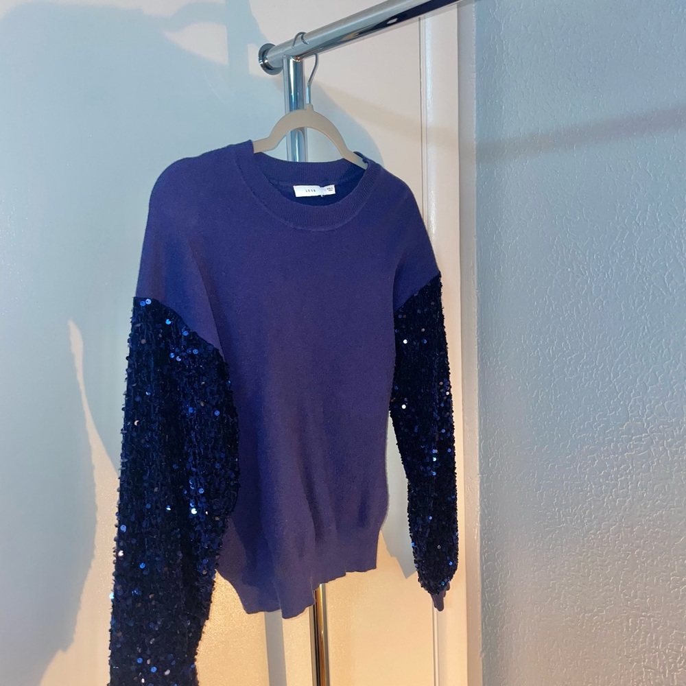 LashNextDoor navy sequin sweater | great condition